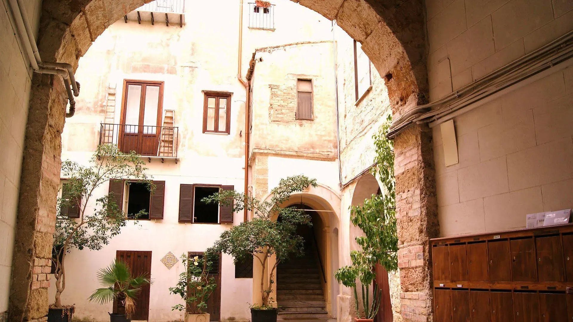 Appartamento Beeclaire Guest House Palermo
